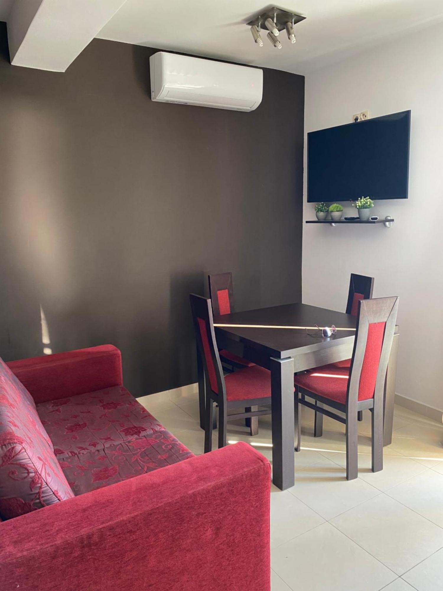Apartment Lydia Bilan Водице Екстериор снимка